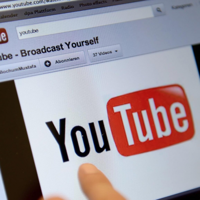 YouTube становится похожим на маркетплейс, позволяя покупать товары при просмотре