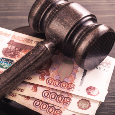 За навязывание дополнительных платных товаров, работ и услуг юрлица будут штрафоваться до 40 тысяч рублей